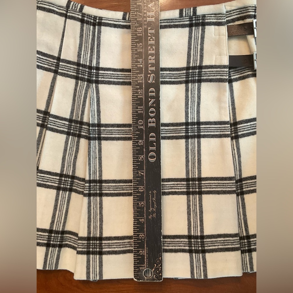 Banana Republic Kilt Wool Blend  Skirt - Picture 10 of 16